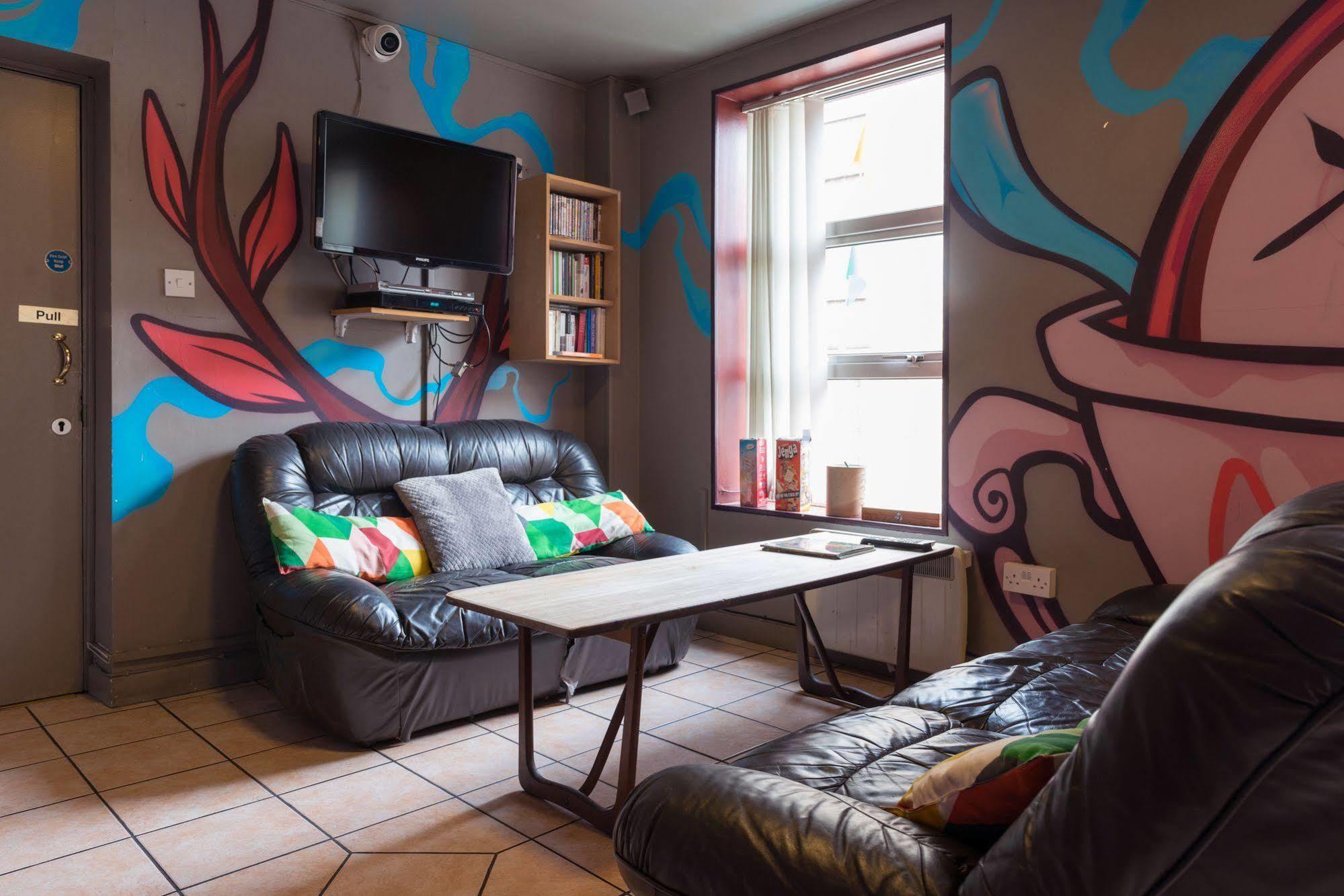 The Times Hostel - College Street Dublin Eksteriør bilde